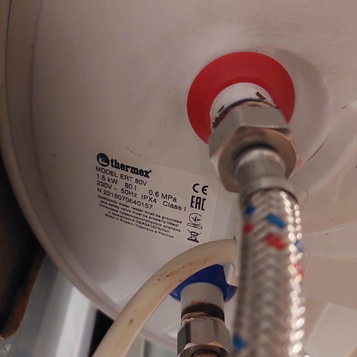 Продам бойлер электрический