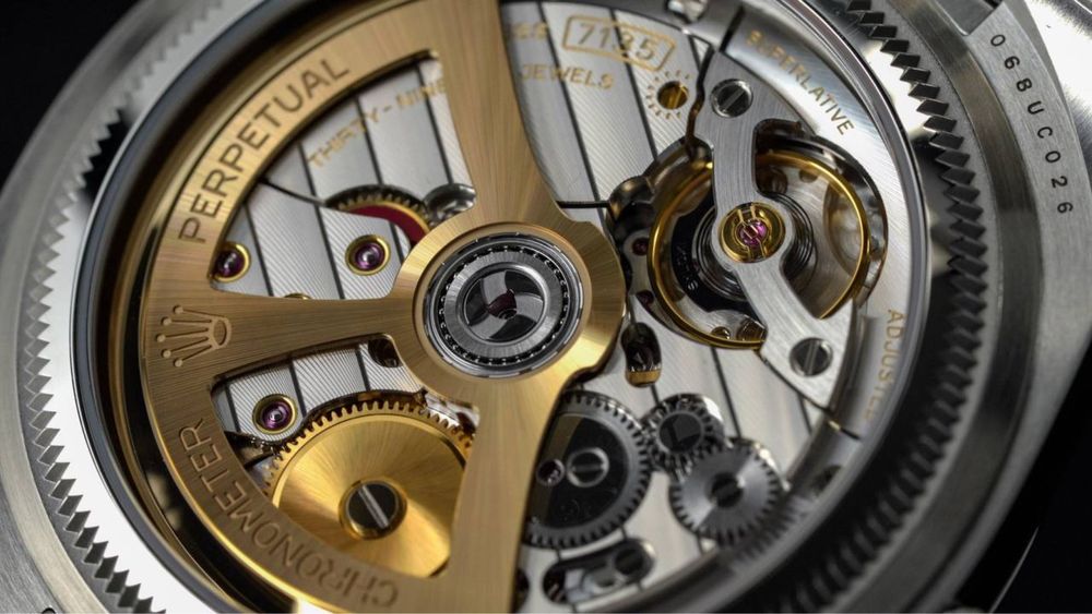 Часовник Rolex Land-Dweller