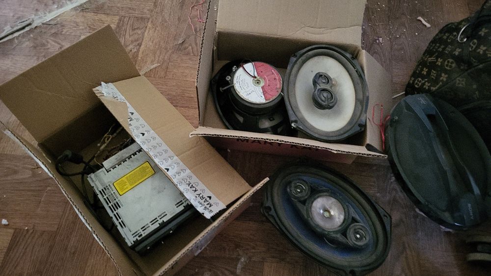 Пионер дельфин+3 пары динамиков