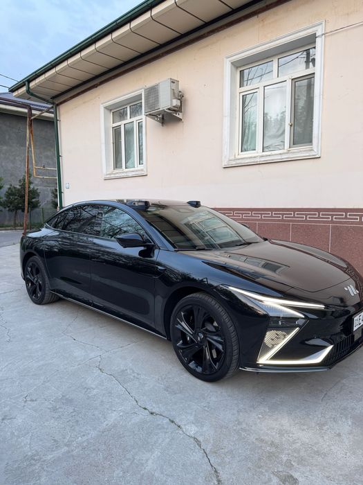 IM motors L7 (Zhiji L7)