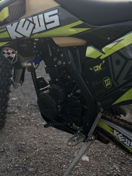 Мотоцикл Kews k16 nb300 Эндуро