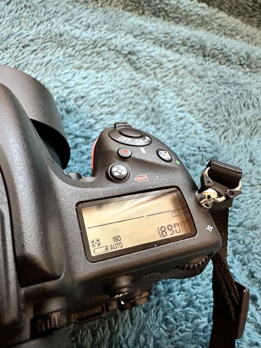 Aparat foto nikon d750+2 obiective