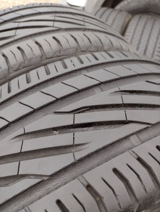 4бр летни гуми 245/45/19 Uniroyal Rein sport