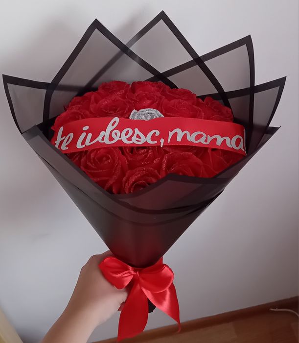 Realizez buchete din trandafiri de săpun