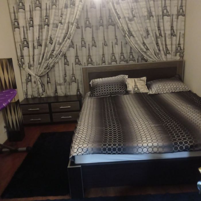 Сдаю 2комнатная квартира на Юнусабаде 14-кв метро Туркистон. С обст...