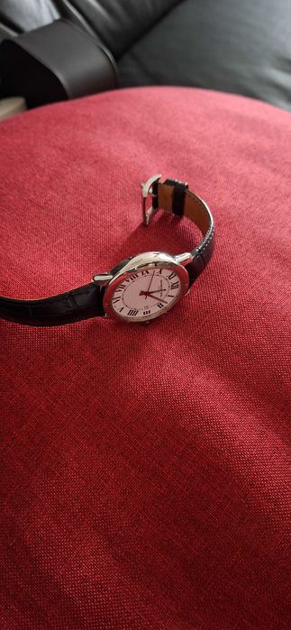 Продавам часовник Raymond Weil в гаранция