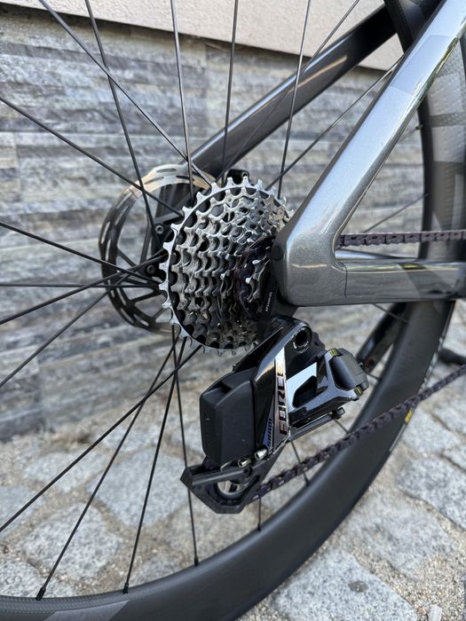 Шосеен карбонов велосипед Canyon AXS SRAM FORCE размер: 28/XS