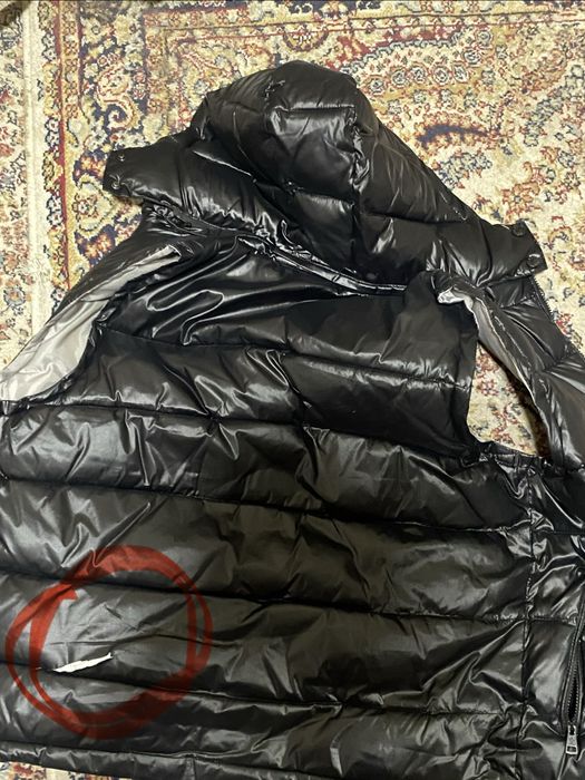 Продам брендовые вещи Nike moncler