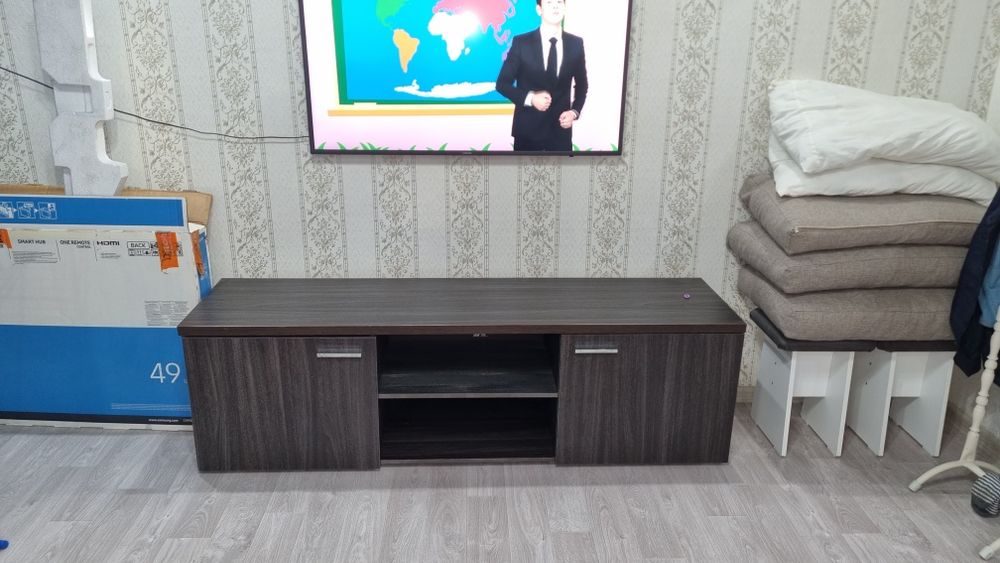 Подставка под телевизор