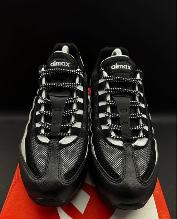 Nike Air Max 95 Essential Black Smoke Grey - 40,41,46