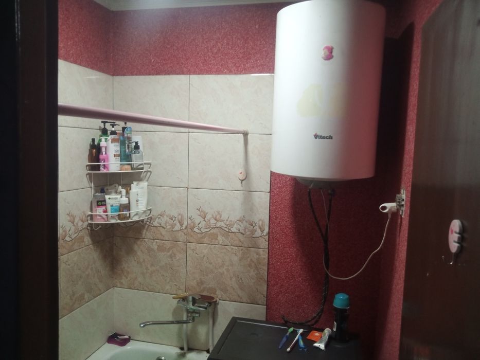 Продаётся 2 комнатная квартира