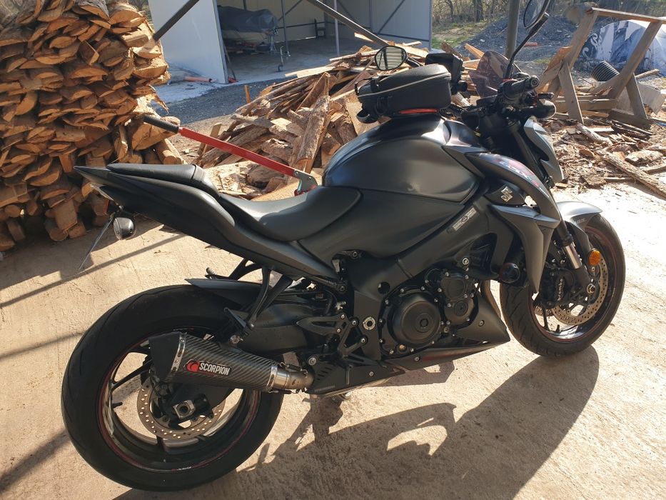 Suzuki GSX 1000 S