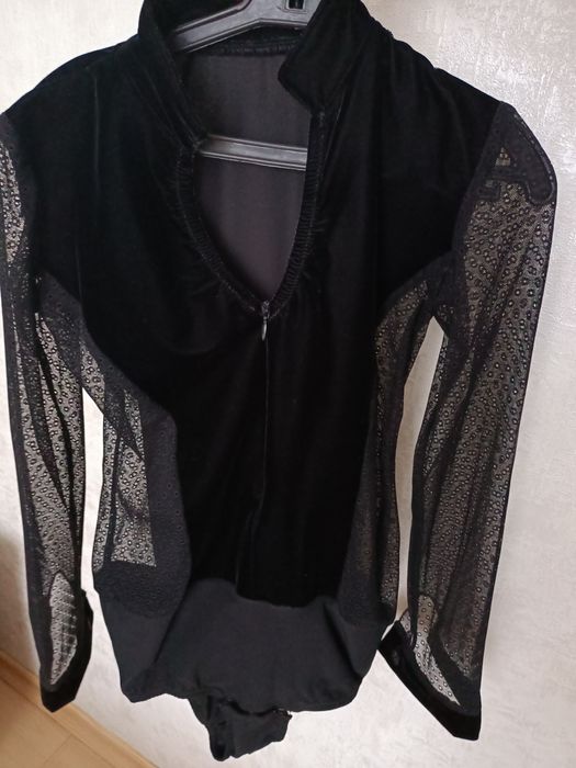 Костюм для бальных танцев