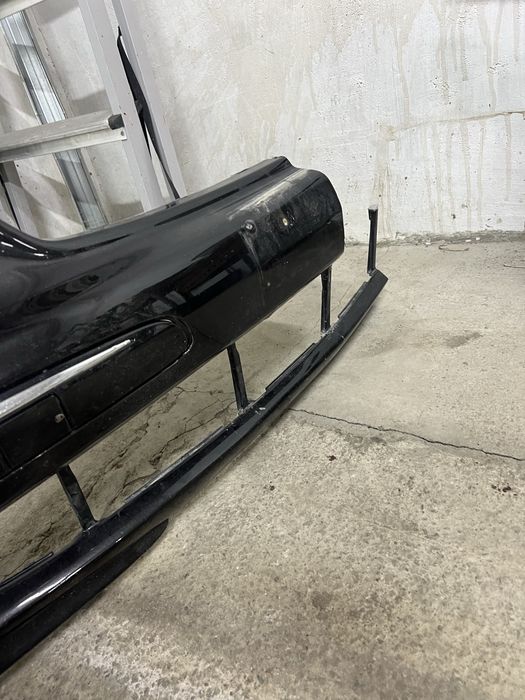 Продам бамбер и левое крыло от мерседеса