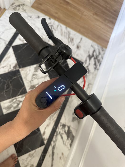 Электросамокат Xiomi m365 pro