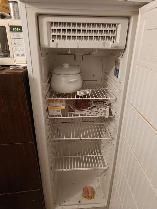 Морозильник Продам