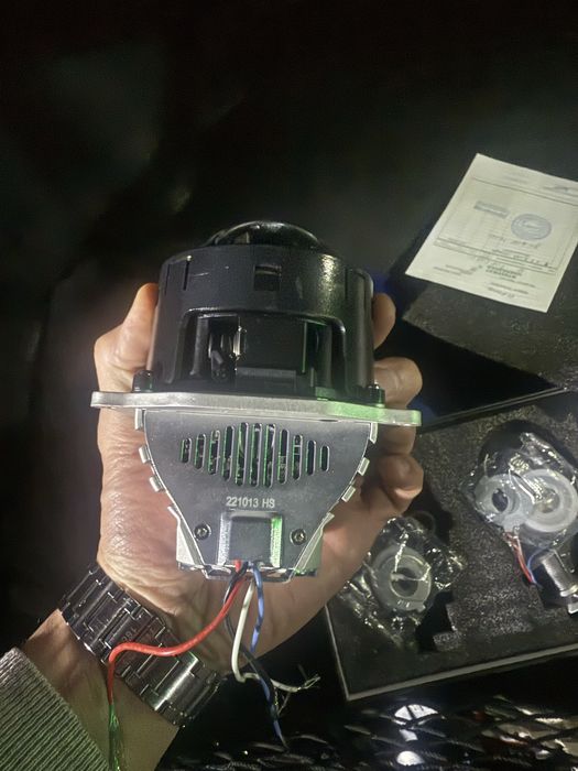 Би лэд камри 70 оригинал ……