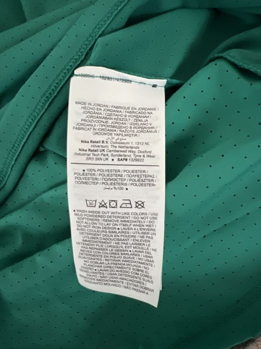 Новая мужская спортивная футболка NIKE