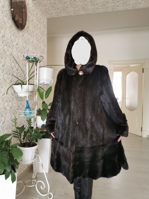 Продам норковую шубу