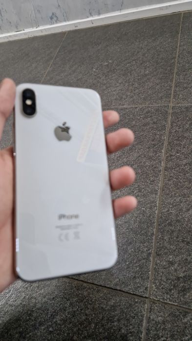 Продам айфон Х на запчасти