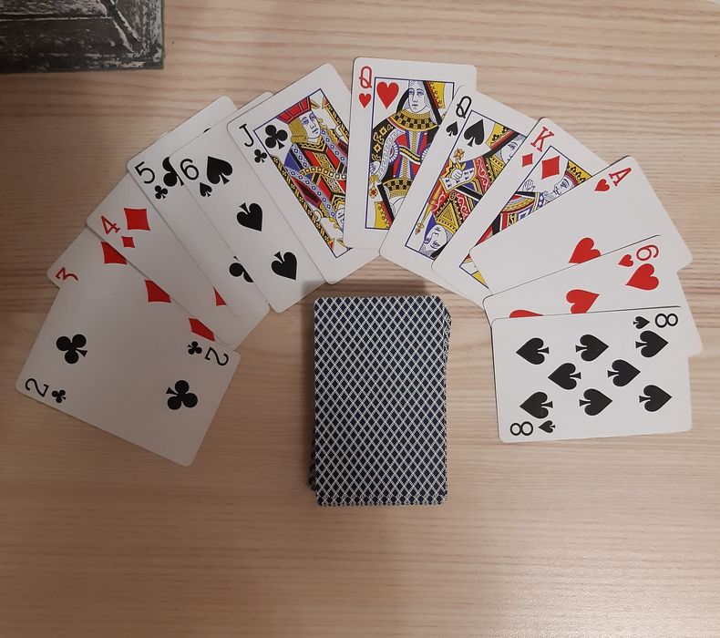 Игральные карты новые. Карты ТароТАРО