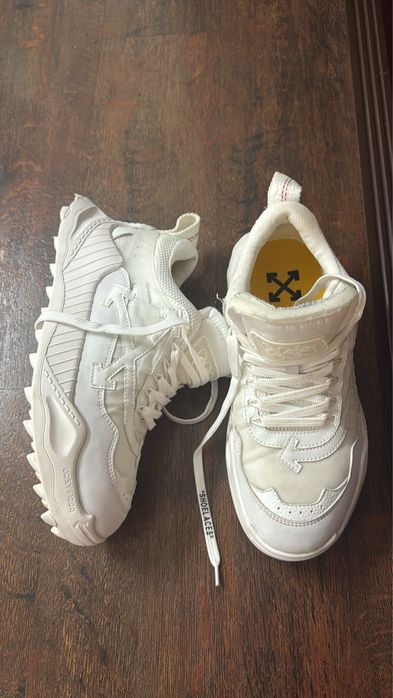 Off white odssy 1000