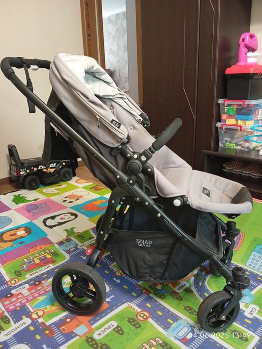 Продам коляску б/у