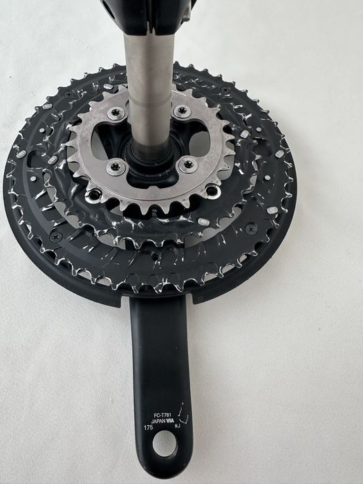 Shimano Deore XT FC-T781-комплект курбели