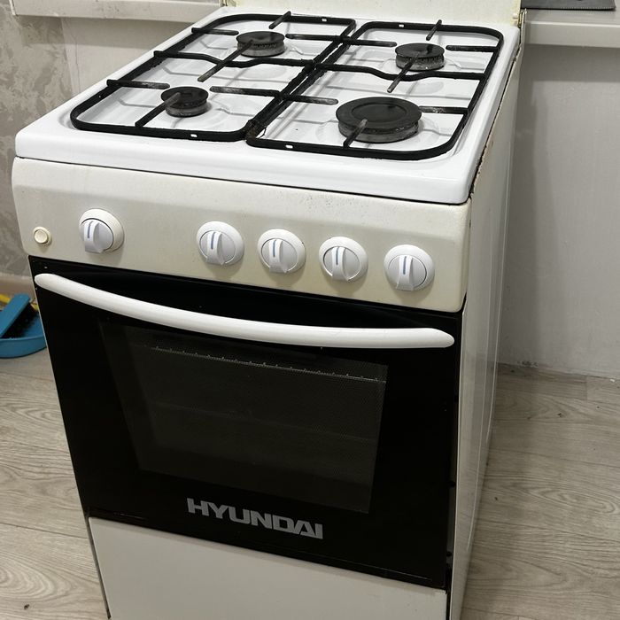 Продам газ плиту