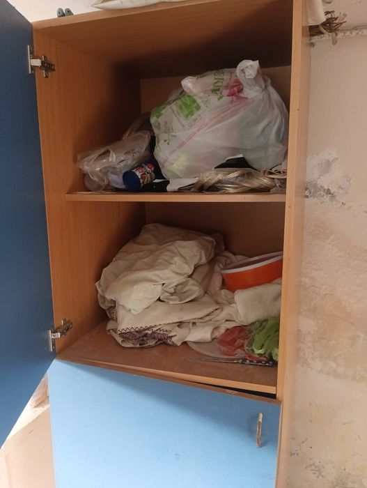 Шкаф на стену  бу