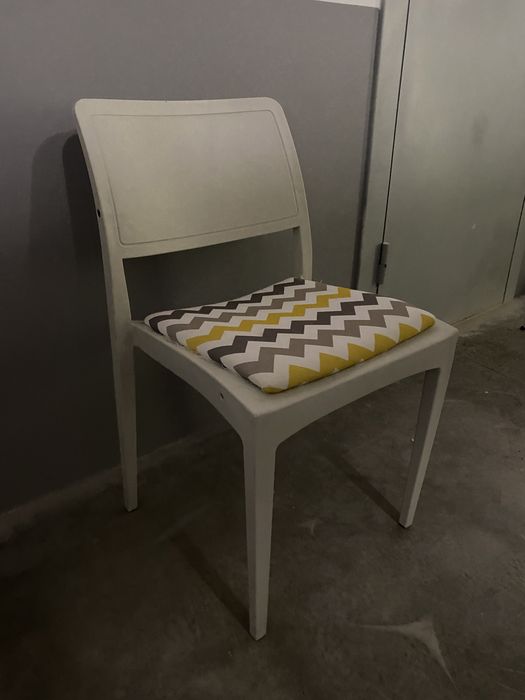 Продам стул