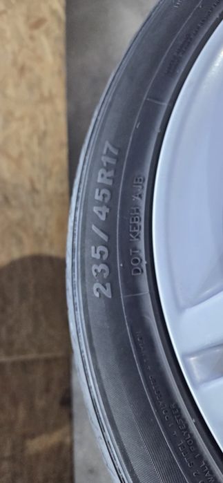 AUDI S6 джанти със гуми 235/45/17  7,5J×17. ET45. 5×112 цо56,6