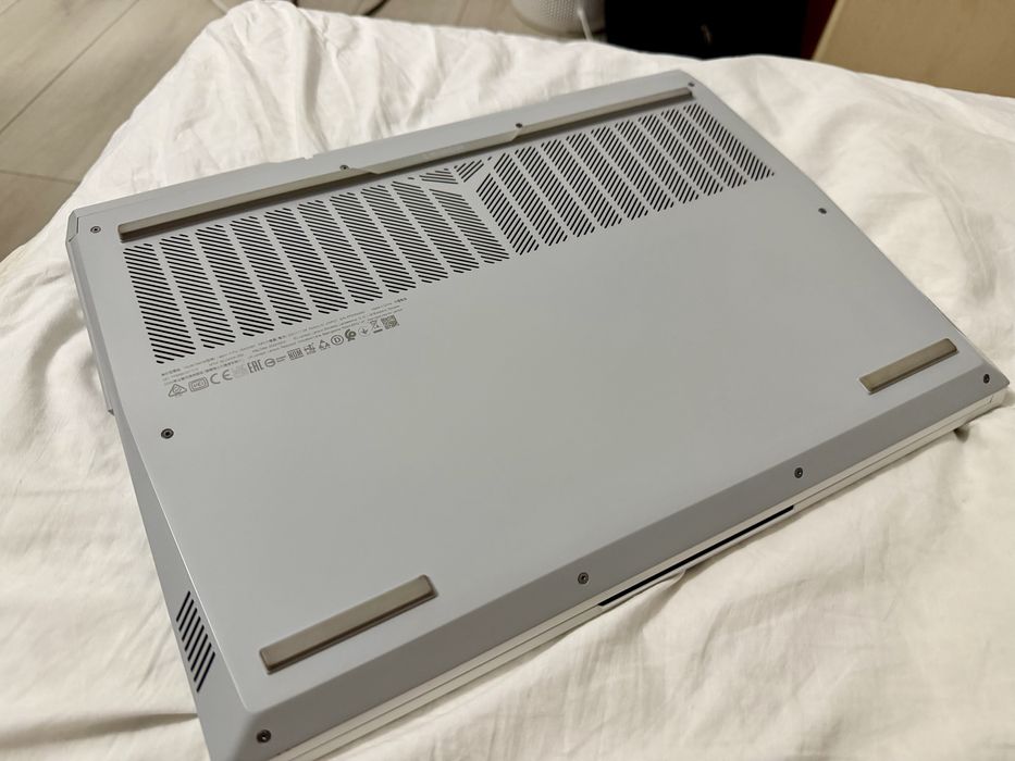 Lenovo Legion 5 Pro - Ecran 2K 165Hz | 24GB RAM | RTX 3060 | SSD 1.5TB