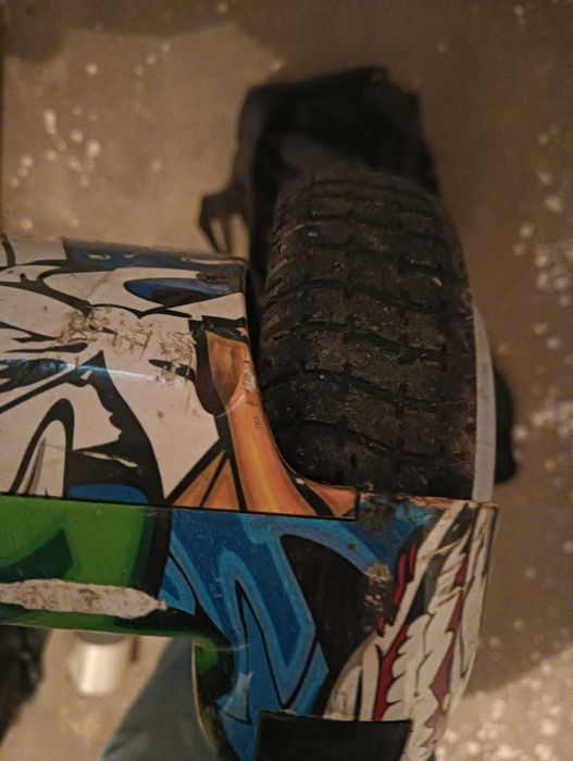 Hoverboard,Aproape NOU