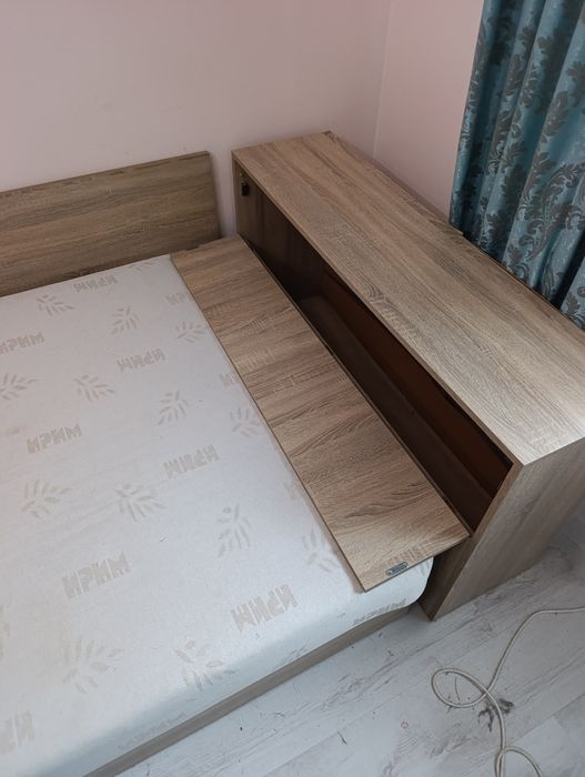 Спален комплект +трикрилен гардероб