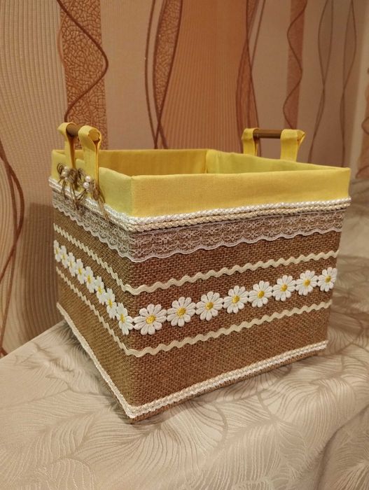 Ръчно изработени кутии за бебешки и детски принадлежности