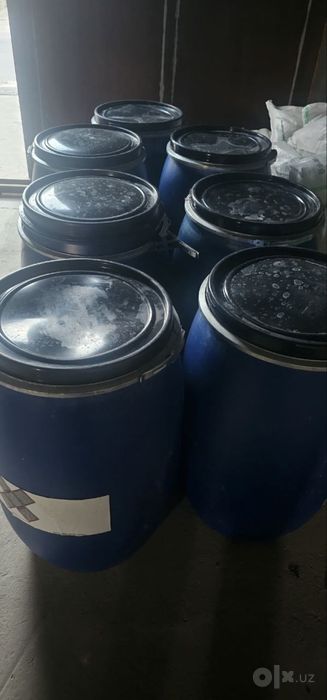 Bochkalar sotiladi 160 litrlik