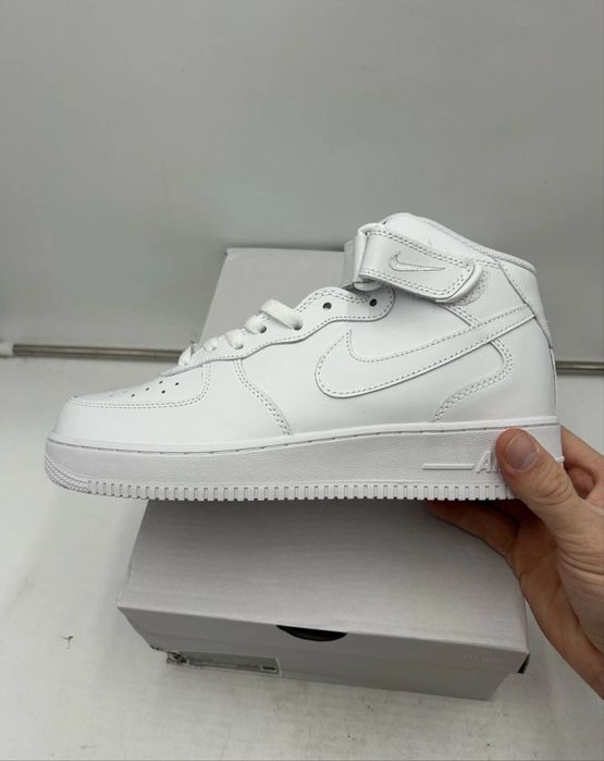 Adidasi Nike Air Force 1 Mid Triple White - STOC LIMITAT