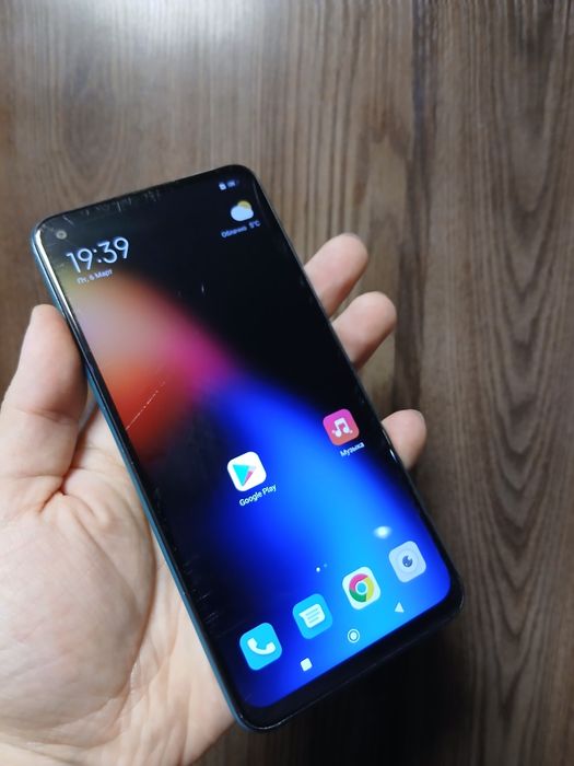 В продаже Redmi Note 9.