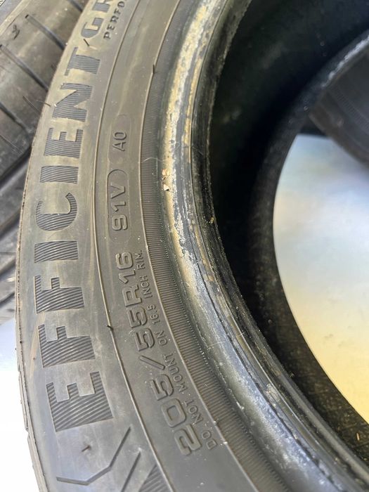 Set 4 anvelope vara Goodyear Efficient Grip Performance 205/55 R16 91V f bune 5-6mm