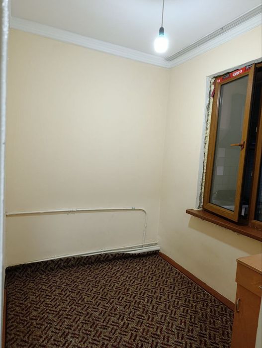 Сдается 1'2 комнатная квартира Юнусабаде 11