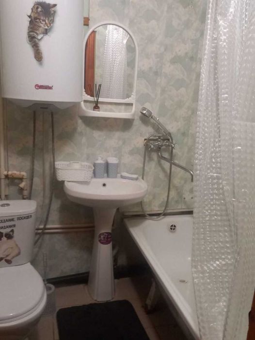 Сдаётся 1 ком в районе Колос