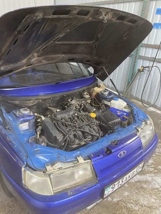 Продам ваз 2110 16кл