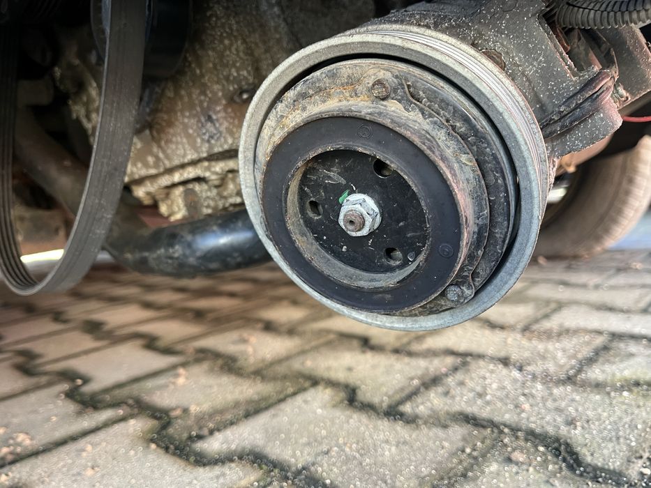 Compresor clima freelander 2.0 d motor bmw