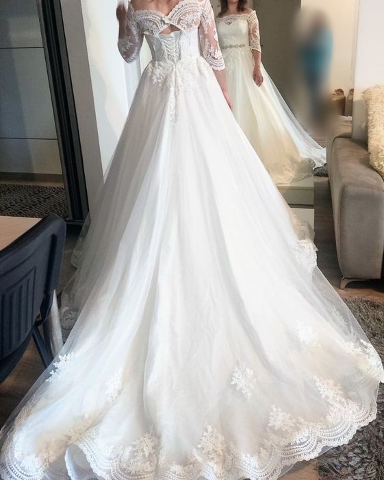 Rochiță de mireasă doar probată