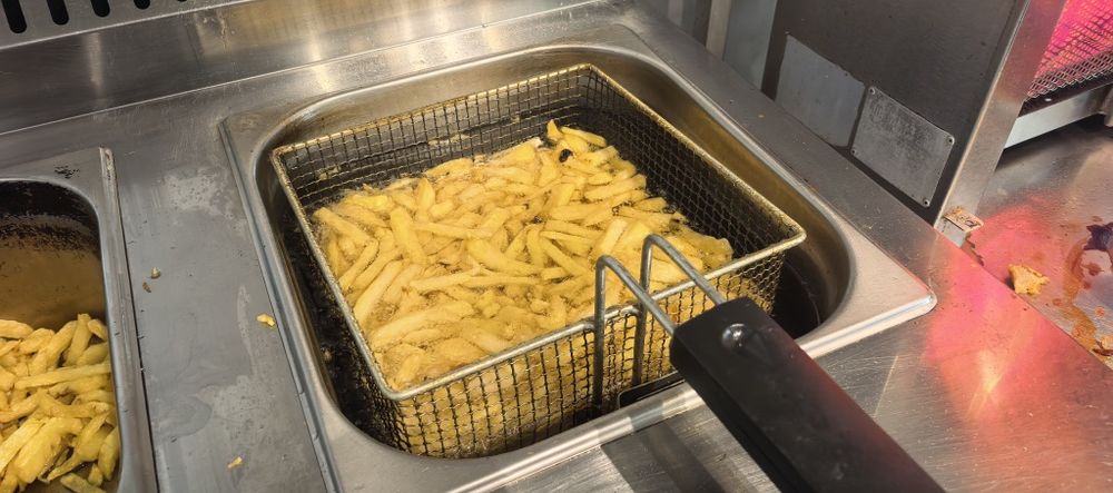 Friteuza Profesionala Gaz 8+8L INOX / Termostat /Robinet Scurgere_NOUA