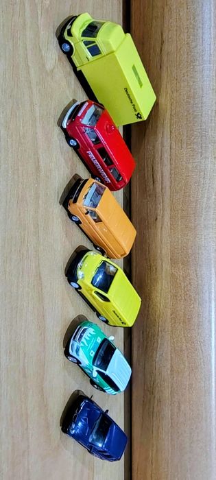 Mini machetute vw și audi 1/87