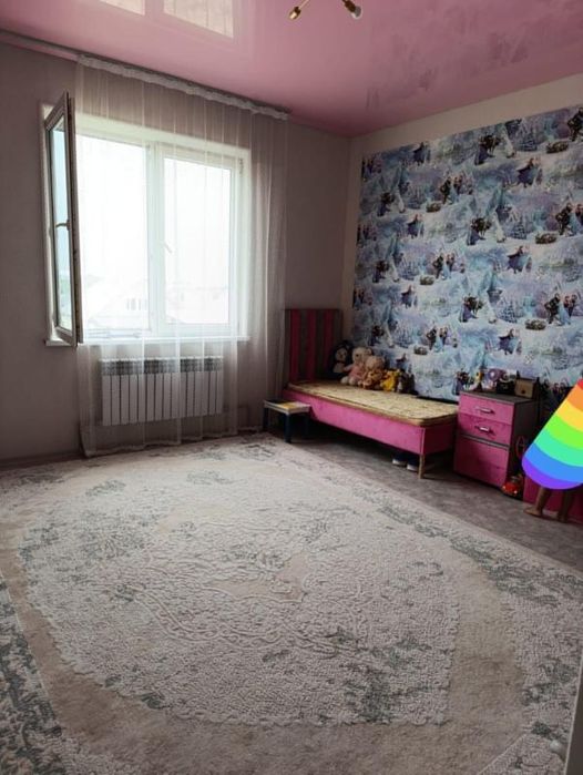 Продам дом большой