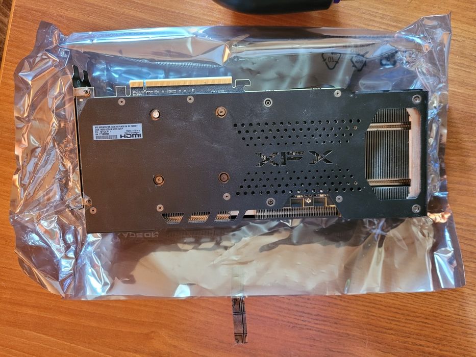 Placa video XFX Qick 309 RX7600XT 16GB