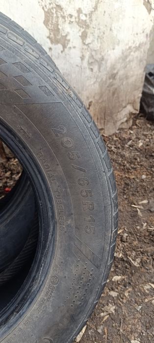 Продам шины 15 205/65